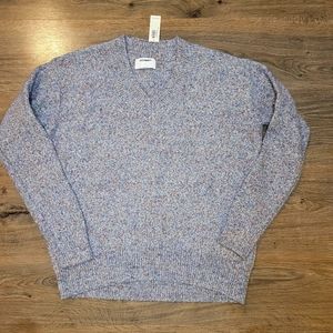 Old Navy Gray Cozy V-NeckSweater Size Small